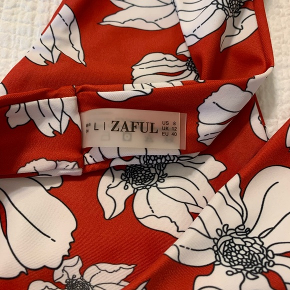 NWOT yellow with red floral detail bikini - Picture 4 of 11